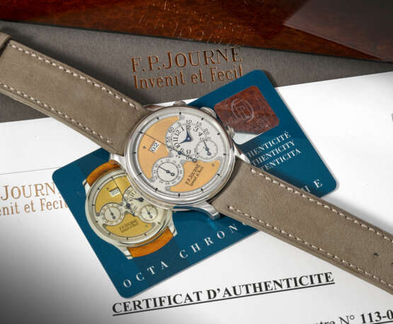 F.P. JOURNE. AN EARLY AND VERY RARE PLATINUM AUTOMATIC FLYBACK CHRONOGRAPH WRISTWATCH WITH BRASS MOVEMENT AND DATE - photo 3