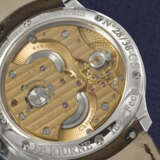 F.P. JOURNE. A VERY RARE AND ATTRACTIVE STAINLESS STEEL LIMITED EDITION WRISTWATCH WITH POWER RESERVE - Foto 4