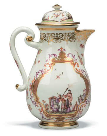 A MEISSEN PORCELAIN BALUSTER COFFEE-POT AND COVER - photo 1
