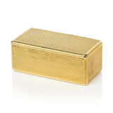 A GEORGE IV GOLD SNUFF-BOX - фото 2