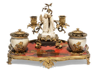 A FRENCH ORMOLU-MOUNTED CHINESE LACQUER AND CHINESE PORCELAIN TWIN-BRANCH ENCRIER