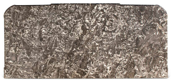 A LOUIS XVI ORMOLU-MOUNTED, TULIPWOOD, AMARANTH AND EBONY BREAKFRONT COMMODE - фото 5