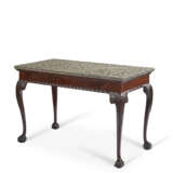 A GEORGE II MAHOGANY SIDE TABLE - photo 1