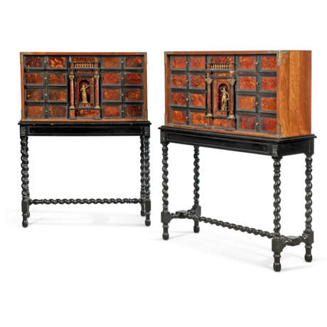 A PAIR OF FLEMISH GILT-LACQUERED-BRONZE-MOUNTED TORTOISESHELL, WALNUT AND EBONY CABINETS-ON-STAND - фото 1