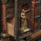 A PAIR OF FLEMISH GILT-LACQUERED-BRONZE-MOUNTED TORTOISESHELL, WALNUT AND EBONY CABINETS-ON-STAND - photo 4