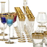 A COMPOSITE ST. LOUIS 'THISTLE' PATTERN CLEAR AND COLOURED CUT-GLASS PART TABLE-SERVICE - фото 3