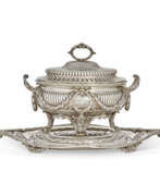 Thomas Ellerton & Richard Sibley. A GEORGE III SILVER TUREEN, COVER AND STAND
