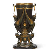 A FRENCH BLACK MARBLE, PATINATED AND GILT-BRONZE VASE - фото 1