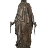 A FRENCH PATINATED-BRONZE FIGURAL TORCHERE - photo 3