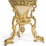 A LARGE FRENCH ORMOLU, ONYX AND TURQUOISE-GROUND PORCELAIN JARDINIERE - photo 4