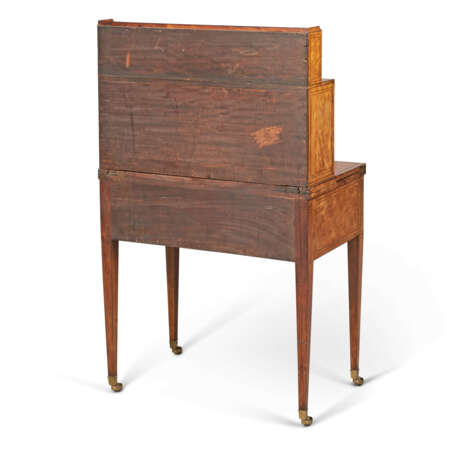 A GEORGE III BRASS-MOUNTED SATINWOOD AND TULIPWOOD-BANDED BONHEUR DU JOUR - фото 6