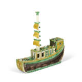 A CHINESE EXPORT BISCUIT-GLAZED PORCELAIN MODEL OF A BOAT - photo 1