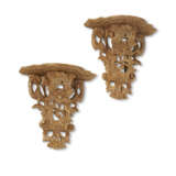 A PAIR OF REGENCE STYLE GILTWOOD BRACKETS - Foto 2