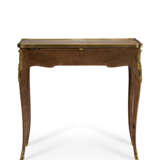 A LOUIS XV ORMOLU-MOUNTED TULIPWOOD TABLE A ECRIRE - фото 1