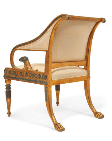 A PAIR OF SWEDISH PARCEL-GILT AND PARCEL-BRONZED ARMCHAIRS - Foto 4