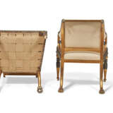 A PAIR OF SWEDISH PARCEL-GILT AND PARCEL-BRONZED ARMCHAIRS - Foto 6