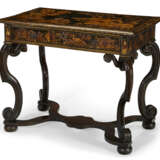 A GERMAN GILT AND JAPANNED CENTER TABLE - фото 2