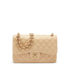 A BEIGE CAVIAR LEATHER JUMBO DOUBLE FLAP WITH GOLD HARDWARE