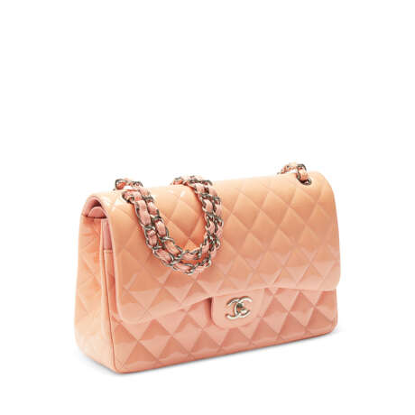 A LIGHT PINK PATENT LEATHER JUMBO DOUBLE FLAP WITH SILVER HARDWARE - photo 2