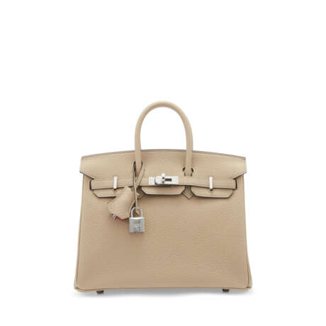 A LIMITED EDITION TRENCH & BOUGAINVILLIER TOGO LEATHER VERSO BIRKIN 25 WITH PALLADIUM HARDWARE - Foto 1