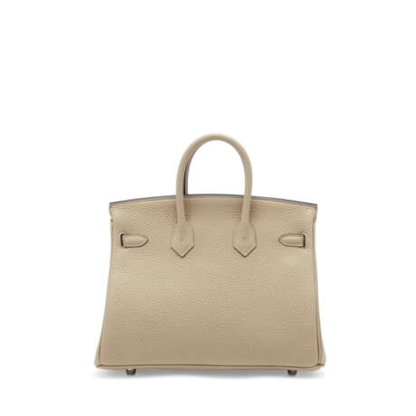 A LIMITED EDITION TRENCH & BOUGAINVILLIER TOGO LEATHER VERSO BIRKIN 25 WITH PALLADIUM HARDWARE - photo 3