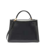 A BLACK CALFBOX LEATHER SELLIER KELLY 32 WITH GOLD HARDWARE - photo 3