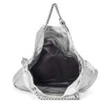 A METALLIC SILVER PERFORATED LEATHER RODEO DRIVE HOBO BAG WITH SILVER HARDWARE - фото 5
