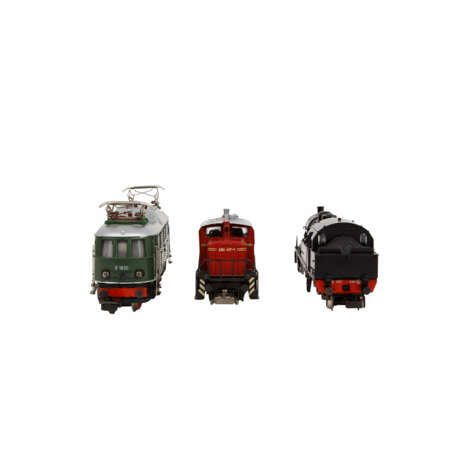 MÄRKLIN 3-piece set of locomotives, H0 gauge, - фото 4