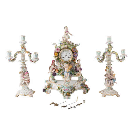 MEISSEN figure pendule 'Four Seasons' on pedestal with figure chandeliers, 1st choice, 19th c. - фото 1