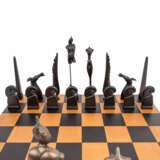 WUNDERLICH, PAUL (1927-2010), Chess set with board and casket, - фото 6