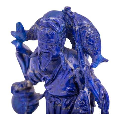 Figure of a fisherman made of lapis lazuli. CHINA, Republic period. - Foto 6