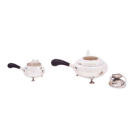 GEORG JENSEN 3-piece tea set 'Magnolia' with 4 spoons and 1 tea strainer, 925 silver, 20th c. - фото 3
