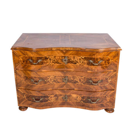GREAT BAROQUE COMMODE - photo 2
