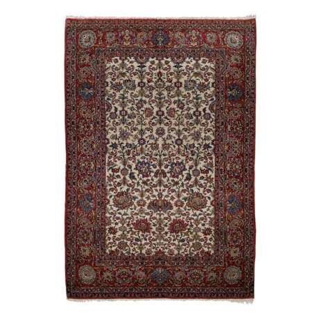 Oriental carpet. PERSIA, around 1900 or earlier, ca. 208x140 cm. - Foto 1