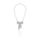 CARTIER BELLE ÉPOQUE DIAMOND BOW PENDANT-BROOCH WITH LATER ADDED NECKCHAIN - Foto 4