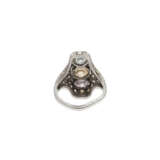 NO RESERVE | ART DECO COLORED DIAMOND AND DIAMOND RING - фото 6