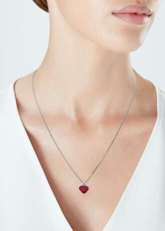 CARTIER RUBY AND DIAMOND PENDANT-NECKLACE - photo 2