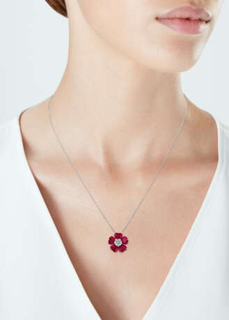 GRAFF RUBY AND DIAMOND FLOWER PENDANT-NECKLACE - photo 2