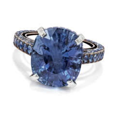 REPOSSI SAPPHIRE RING