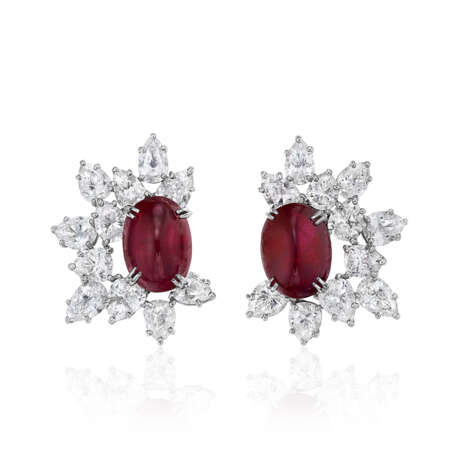 HARRY WINSTON RUBY AND DIAMOND EARRINGS - Foto 1