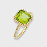 Feiner Peridot-Brillantring - фото 1