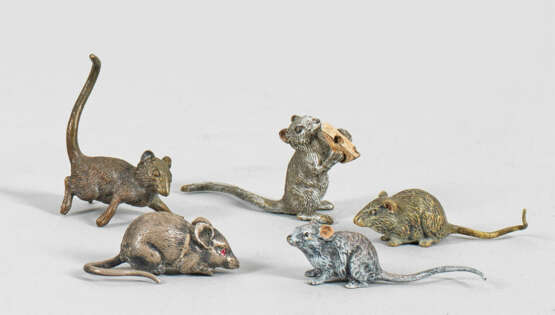 Fünf Wiener Bronzen mit Mäusen - Foto 1