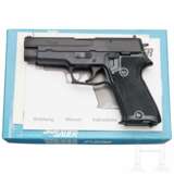 SIG Sauer P 220 im Kal. .45 ACP, im Karton - photo 1