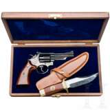 Smith & Wesson Mod. 19-3, "The Texas Ranger Commemorative 1823 - 1973", mit Bowie-Messer, in Schatulle - photo 1