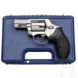 Smith & Wesson Mod. 60-9, "The .357 Magnum Chief's Special Stainless", in Box - фото 1