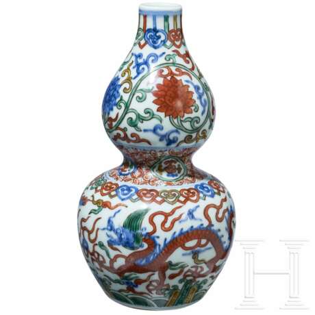 Doppelkürbis-Wucai-Vase mit Jiajing-Sechszeichenmarke, China, 20. Jhdt. - Foto 1