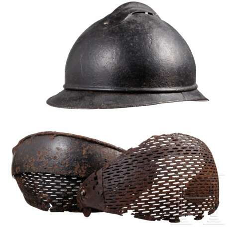 Stahlhelm M 15 Adrian und zwei Visierfragmente - фото 1