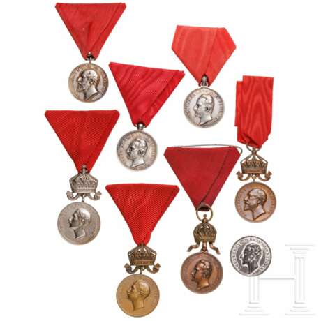 Medaillen für Verdienst, Konvolut - Foto 1