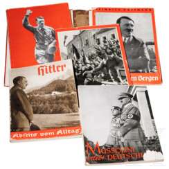 Bildband "Hitler" 1931 sowie vier Hoffmann-Bildbände