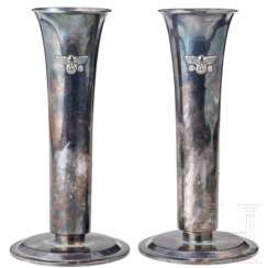 Hermann Göring - zwei Vasen aus einem Salonwagen